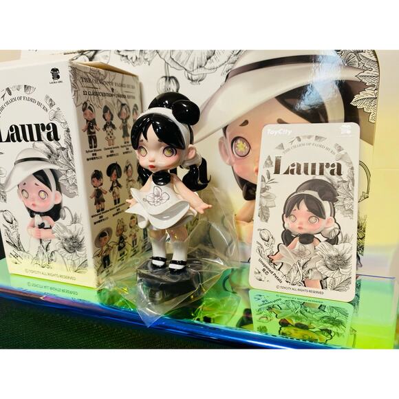 Laura The Charm of Faded Hues Blind Box Unopened Petals - Picture 2 of 3